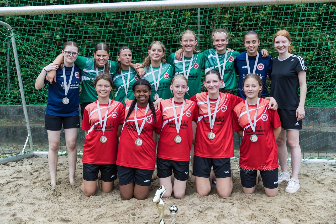 Bild 130 - wBJ/wCJ Beachsoccer Cup